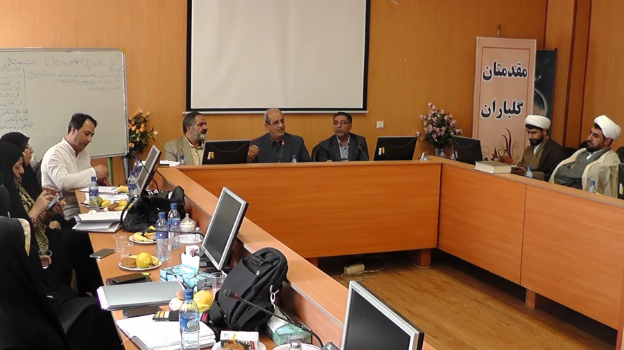 دومین جلسه شورای فرهنگی – اجتماعی استان تهران دوشنبه 20/7/94 با حضور جناب آقای   دکتر تاجیک و اعضاء تشکیل گردید 3