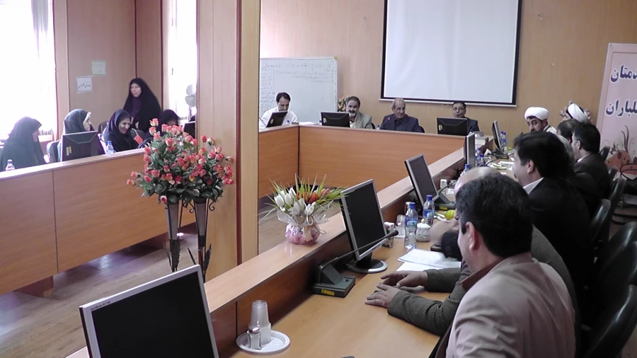 دومین جلسه شورای فرهنگی – اجتماعی استان تهران دوشنبه 20/7/94 با حضور جناب آقای   دکتر تاجیک و اعضاء تشکیل گردید 2