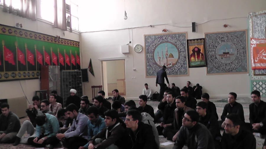 به همت نهاد نمایندگی مقام معظم رهبری و همکاری واحد فرهنگی مرکز شهدای مکه

جلسه کلاس های فرهنگی برگزارشد 3