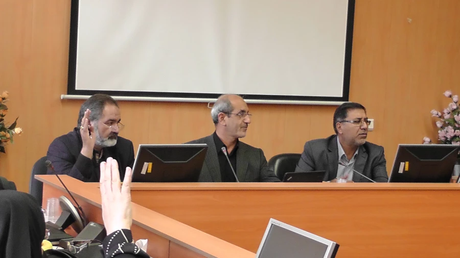 در بیستمین جلسه شورای استقرار مدریت امور استانی تهران مطرح شد

دکتر تاجیک اسماعیلی:کاورزی شاه بیت دانشگاه فرهنگیان 4