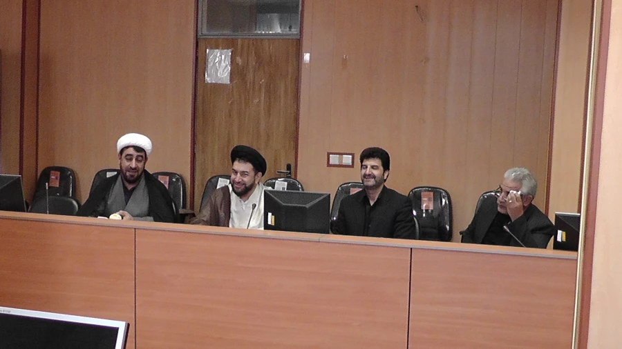 در بیستمین جلسه شورای استقرار مدریت امور استانی تهران مطرح شد

دکتر تاجیک اسماعیلی:کاورزی شاه بیت دانشگاه فرهنگیان 5