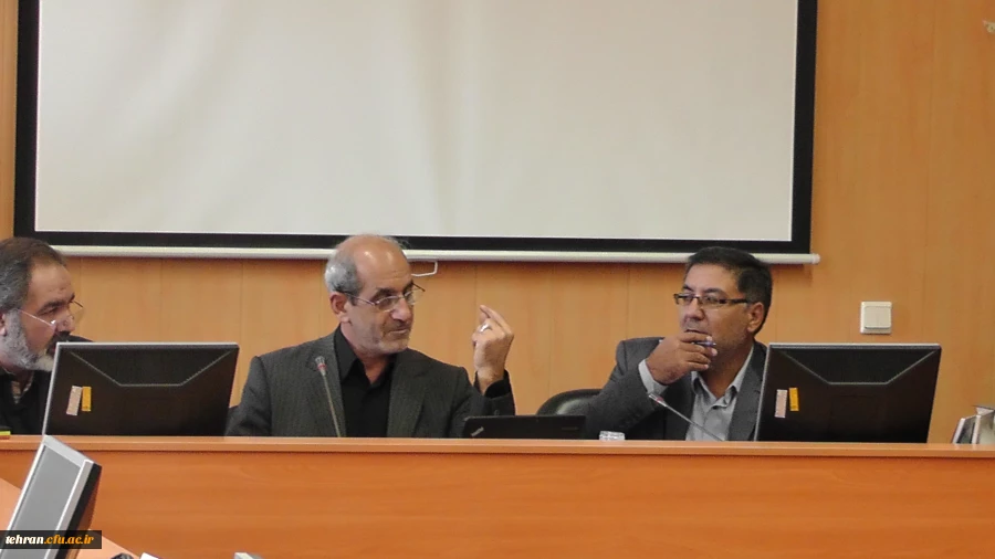 در بیستمین جلسه شورای استقرار مدریت امور استانی تهران مطرح شد

دکتر تاجیک اسماعیلی:توجه به کاورزی شاه بیت دانشگاه فرهنگیان 2