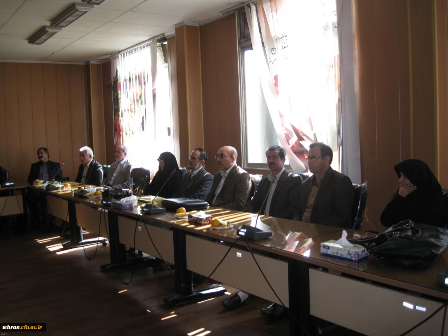 آیین تکریم دکتر انصاری راد سرپرست سابق مرکز آموزش عالی شهید بهشتی تهران و معارفه دکتر آزادی سرپرست جدید این مرکز برگزار شد 5