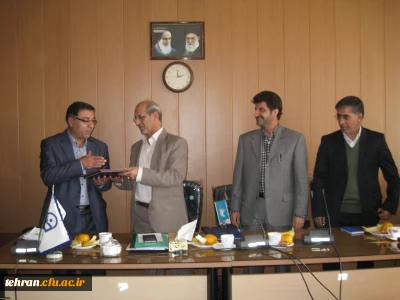 آیین تکریم دکتر انصاری راد سرپرست سابق مرکز آموزش عالی شهید بهشتی تهران و معارفه دکتر آزادی سرپرست جدید این مرکز برگزار شد