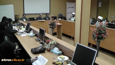 در سومین جلسه شورای فرهنگی مدیریت امور استانی تهران مطرح شد:

دکتر تاجیک اسماعیلی:خروجی فعالیت های فرهنگی_آموزشی ما باید دانشجو معلمی در طراز جمهوری اسلامی باشد