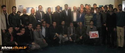 دکتر آزادی در آیین افتاحیه هفتمین نمایشگاه و مسابقه عکس محرم مطرح کرد:

با فرهنگ ترین و با ادب ترین افراد جامعه باید دانشجو معلمان و اعضای دانشگاه فرهنگیان باشند.