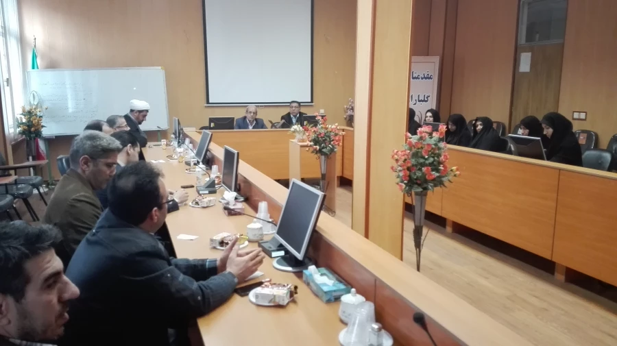 با حضور دکتر تاجیک اسماعیلی برگزار شد

جلسه شورای اداری مدیریت امور پردیس های استان تهران 2