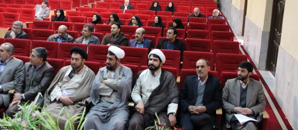 با حضور سرپرست و مسئولان مدیریت استان تهران برگزار شد

اولین نشست هم اندیشی مسئولان مدیریت استانی با اساتید پردیس شهید چمران 4