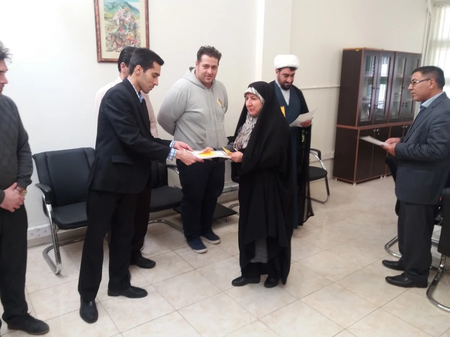 به همت مدیریت پردیس های استان تهران  برگزار شد

تقدیر از همکاران برگزیده در مسابقه دهه فجر 2