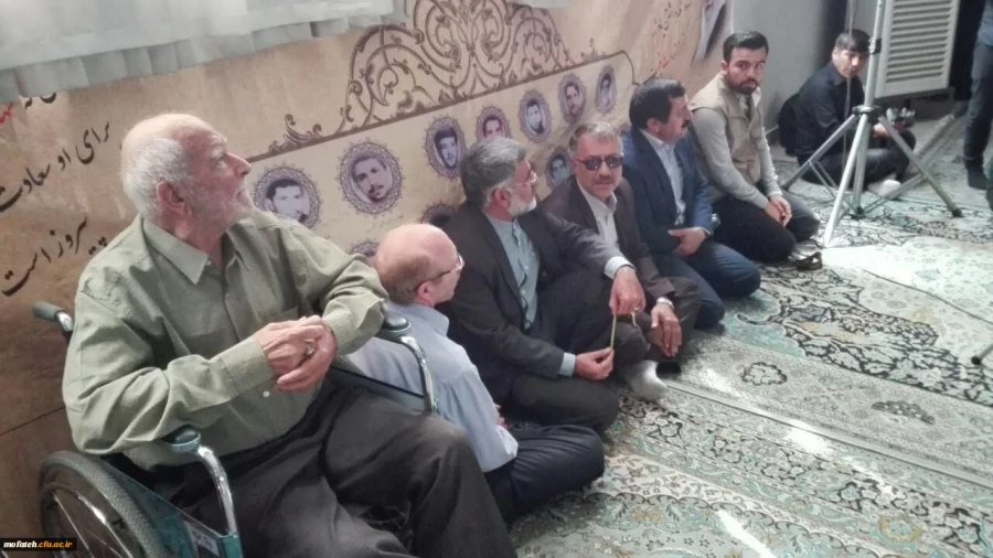 با برگزاری نخستین بادواره شهدای تربیت معلم و مدافع حرم استان تهران در پردیس شهید مفتح:

از خانواده والا مقام شهداء تجلیل شد 2