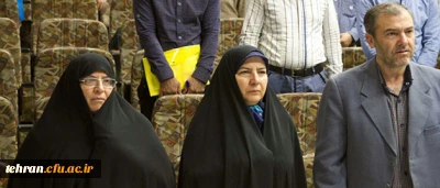 معاون آموزشی و فرهنگی مدیریت امور پردیس های استان تهران اعلام کرد:

 آغاز برنامه  فرهنگی ارتقاء نقش تربیتی و اجتماعی معلم ، ویژه مهارت آموزان ماده 28+جزئیات