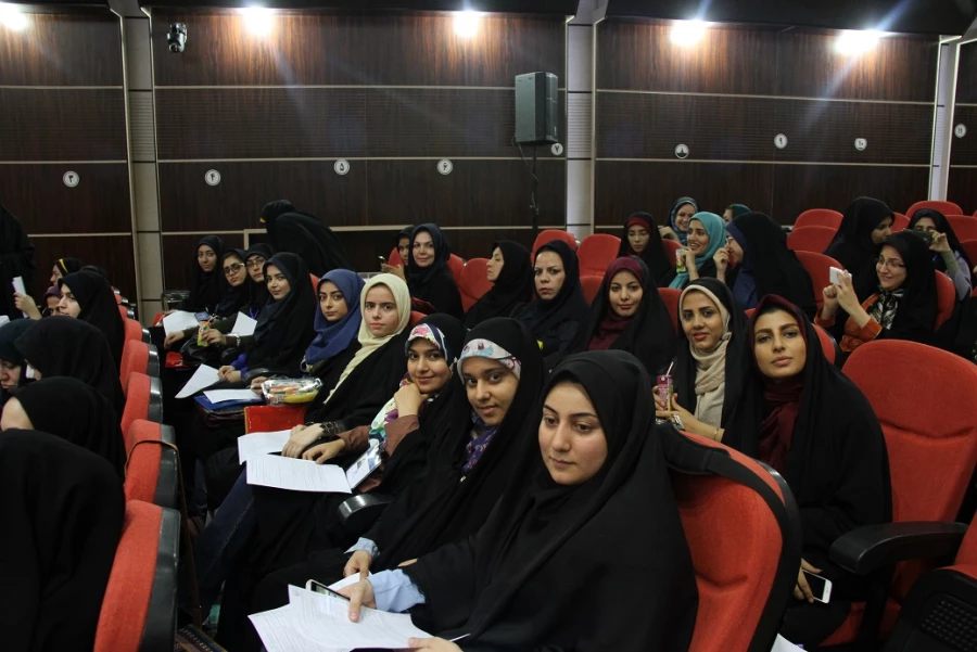 درخشش دانشجومعلمان استان تهران در جشنواره علمی، ادبی و هنری 4