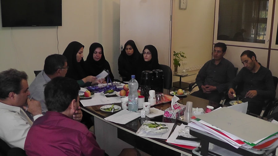 برگزاری جلسه هماهنگی آزمون صلاحیت حرفه ای معلمی در مرکز شهدای مکه 3