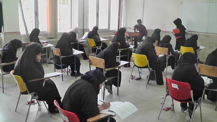 گزارش تصویری از اولین آزمون صلاحیت حرفه ای در دانشگاه فرهنگیان
استان های تهران 2