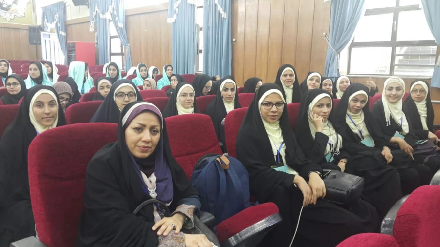 افتخاری دیگر از گروه سرود دانشجومعلمان پردیس زینبیه 3