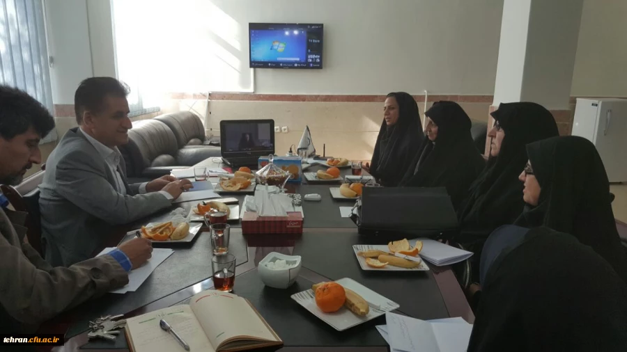 برگزاری جلسه کارشناسان کتابخانه ها در بیست و چهارمین دوره هفته کتاب جمهوری اسلامی ایران      2