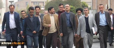 در روز دانشجو انجام شد:
بازدید وزیر آموزش و پرورش از مرکز آموزش عالی شهید بهشتی تهران