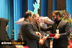 به مناسبت هفته پژوهش در دانشگاه فرهنگیان:

انتخاب  اساتید و دانشجو معلمان مراکز استان تهران به عنوان پژوهشگر برتر 2