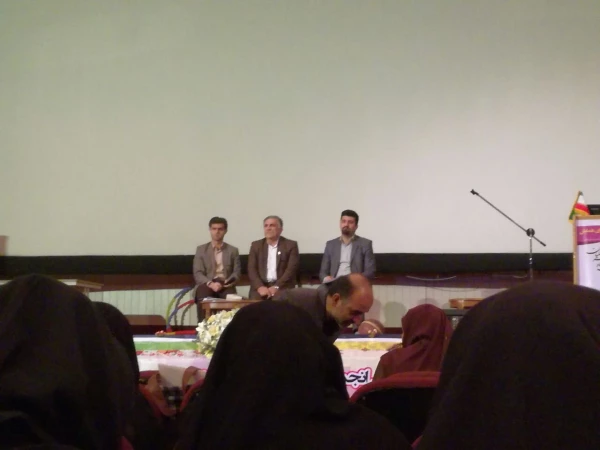 در نخستین همایش ملی انجمن های ورزشی سراهای دانشجویی دانشگاه فرهنگیان سراسر کشور در شیراز

حضور فعال دانشجومعلمان استان تهران در نخستین همایش انجمن های ورزشی خوابگاهی 2