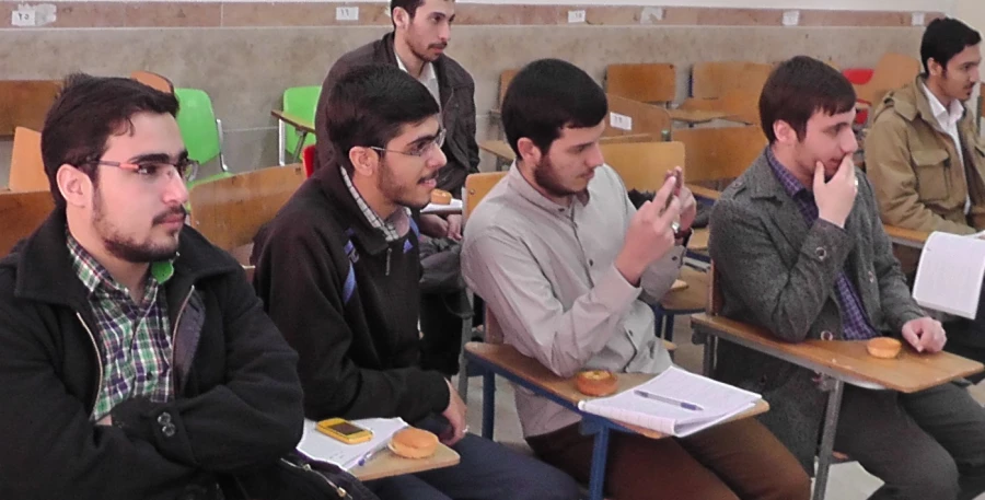 در آخرین روز های سال 95 :

بازدید سرزده مدیریت امور پردیس های استان تهران از تشکیل کلاس های آموزشی 2