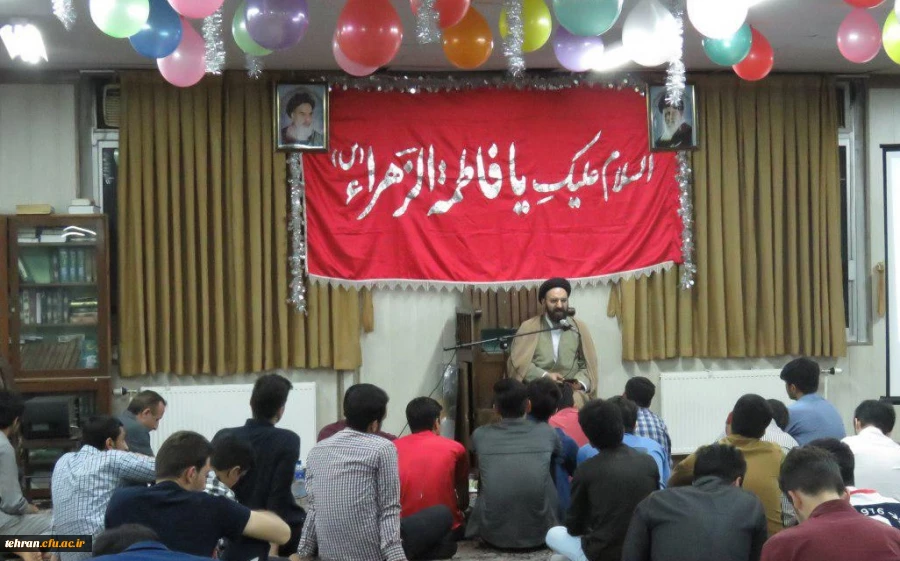 مسئول نهاد نمایندگی مقام معظم رهبری در دانشگاه فرهنگیان در مراسم جشن هیات دانشجویی مرکز بهشتی تهران مطرح کرد:

دانشگاه فرهنگیان بستر مناسب برای تحقق تمدن نوین اسلامی
عید مبعث، فرصتی برای بازبینی و بازخوانی مسیر زندگی 2