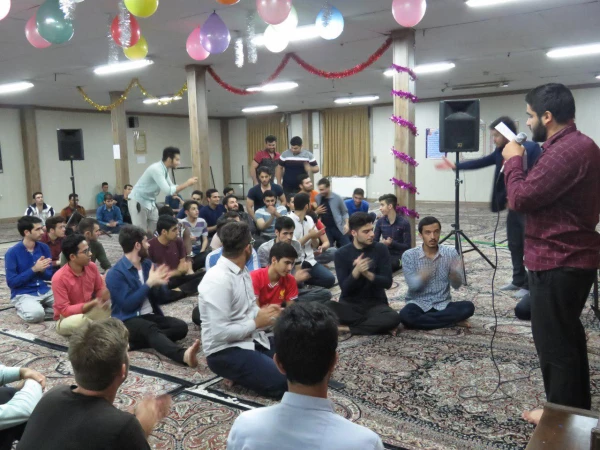 مسئول نهاد نمایندگی مقام معظم رهبری در دانشگاه فرهنگیان در مراسم جشن هیات دانشجویی مرکز بهشتی تهران مطرح کرد:

دانشگاه فرهنگیان بستر مناسب برای تحقق تمدن نوین اسلامی
عید مبعث، فرصتی برای بازبینی و بازخوانی مسیر زندگی 3