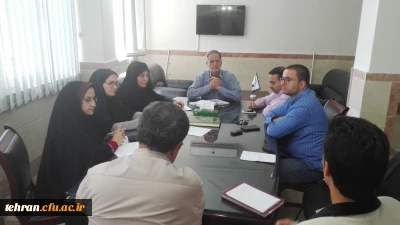سرپرست مدیریت امور پردیس های استان تهران در جمع مسئولان روابط عمومی پردیس ها و مراکز این استان تاکید کرد:

انتقال اهمیت دانشگاه فرهنگیان با روش های هنرمندانه و روش های جدید به سطوح مختلف جامعه