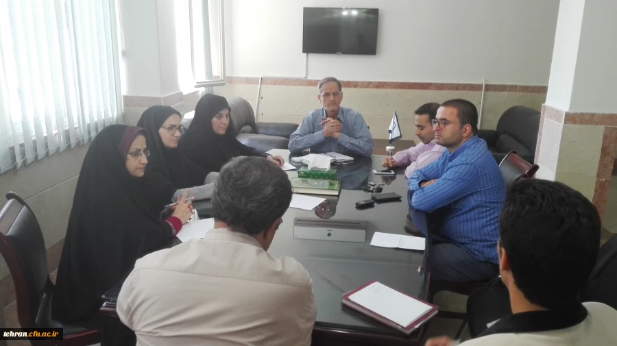 سرپرست مدیریت امور پردیس های استان تهران در جمع مسئولان روابط عمومی پردیس ها و مراکز این استان تاکید کرد:

انتقال اهمیت دانشگاه فرهنگیان با روش های هنرمندانه و روش های جدید به سطوح مختلف جامعه 2
