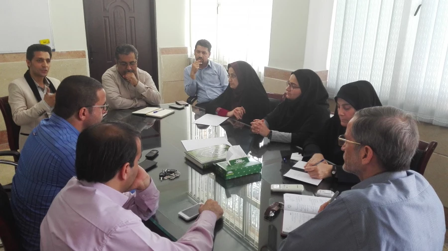 سرپرست مدیریت امور پردیس های استان تهران در جمع مسئولان روابط عمومی پردیس ها و مراکز این استان تاکید کرد:

انتقال اهمیت دانشگاه فرهنگیان با روش های هنرمندانه و روش های جدید به سطوح مختلف جامعه 3