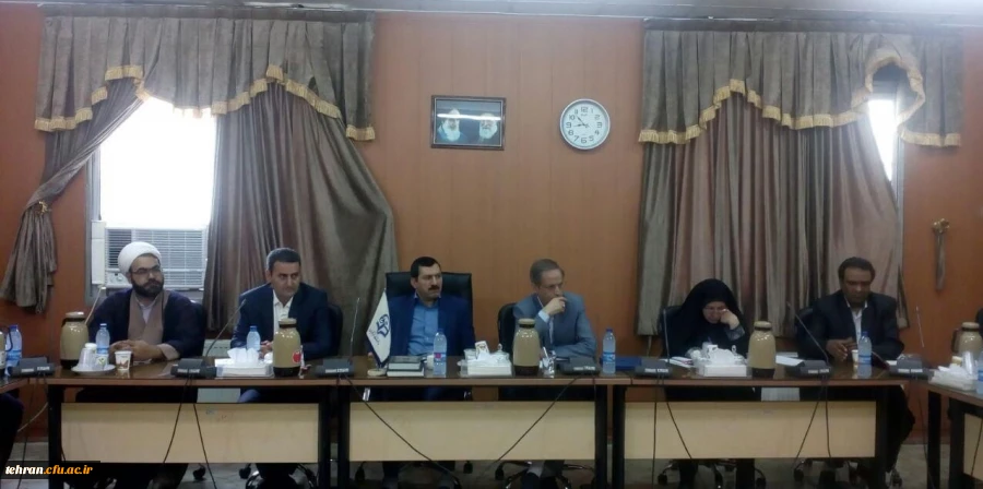 سرپرست مدیریت پردیس های استان تهران:

مرکز بهشتی قطب اصلی علوم پایه است 2