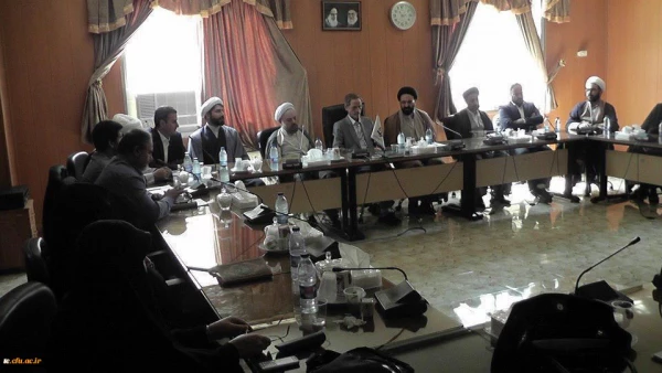 با حضور معاون امور دفاتر و مبلغان نهاد نمایندگی مقام معظم رهبری در دانشگاهها انجام شد:

مراسم تکریم و معارفه سرپرست دفتر نهاد نمایندگی مقام معظم رهبری در پردیس های دانشگاه فرهنگیان استان تهران 2