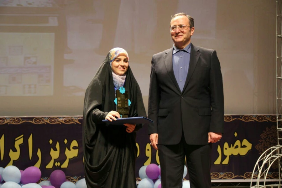 اعلام نتایج بیست و هفتمین جشنواره فرهنگی واجتماعی دانشجومعلمان

درخشش دانشجو معلمان استان تهران مرحله کشوری جشنواره فرهنگی اجتماعی دانشگاه فرهنگیان 2