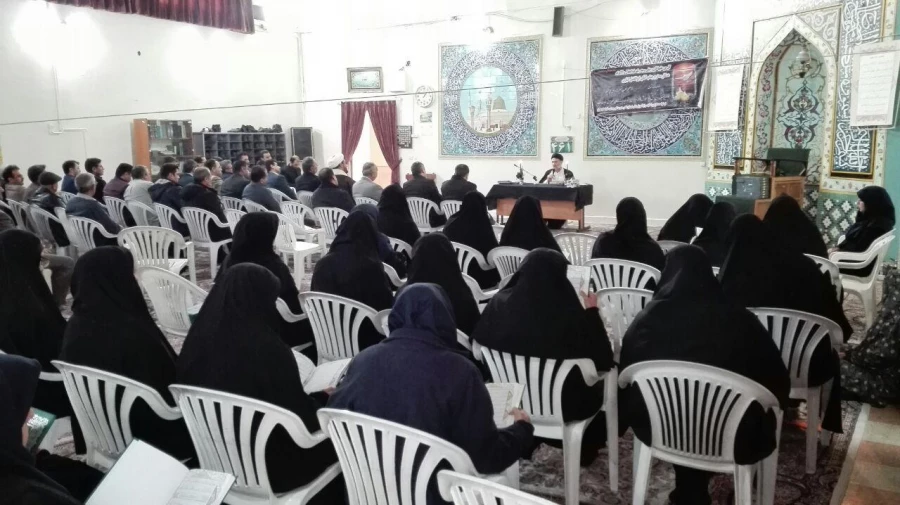 برگزاری مراسم ترحیم همسرآقای کباری همکار محترم دانشگاه فرهنگیان استان تهران درنمازخا نه مدیریت پردیسهای استان تهران برگزار شد. 4