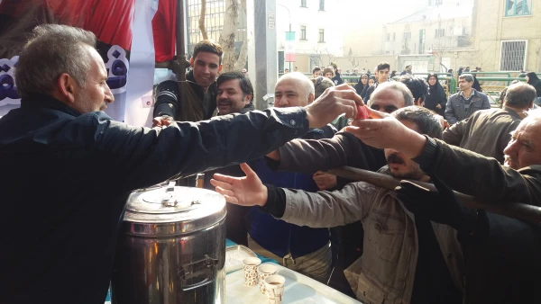 به همت مدیریت امور پردیس های استان تهران

برپایی غرفه استکبارستیزی در مسیر راهپیمایی 22 بهمن 10