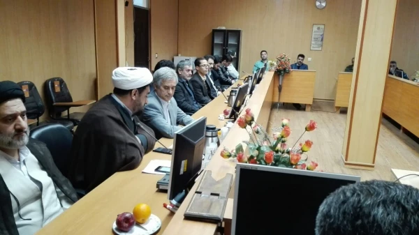 دکتر انصاری راد در اولین جلسه شورای اداری:

کار در تربیت معلم توفیق الهی است 2