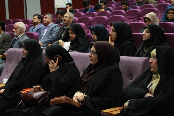 همایش آموزش علوم پایه