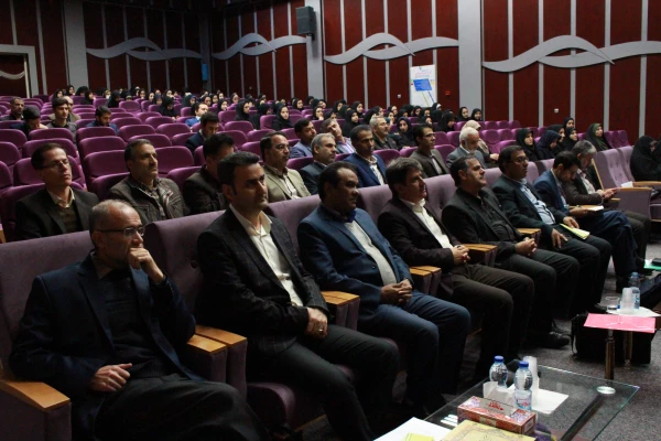 همایش آموزش علوم پایه