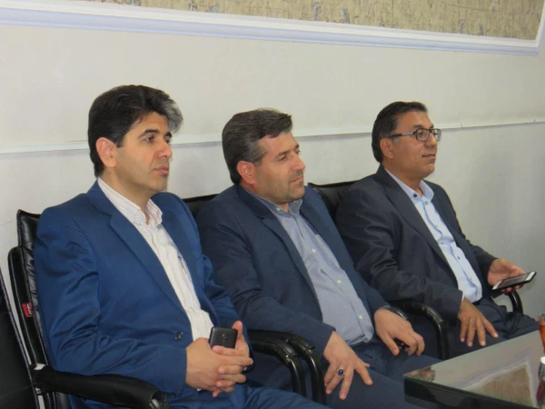 تربیت معلمانی با شایستگی حرفه ای و بهسازی نیروی انسانی