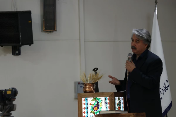 جشنواره کشوری تجربیات برتر در آموزش هنر