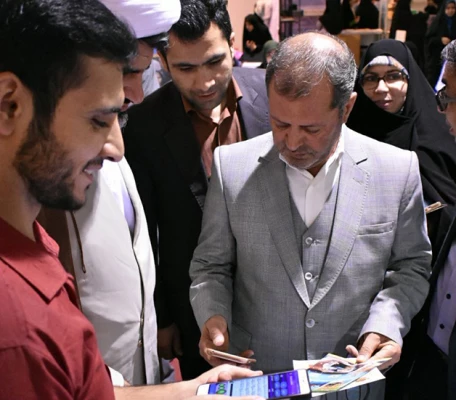 حضور سرپرست مدیریت استان تهران در نمایشگاه قرآن