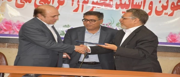 مسئول نهاد نمایندگی مقام معظم رهبری در مدیریت پردیس های استان تهران مطرح کرد:
مسئول در جمهوری اسلامی باید الگو برای مجموع خودش باشد