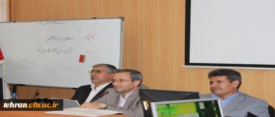 دکتر طاهری نیا  در کارگاه اخلاق در پژوهش و آشنایی با آیین نامه های پژوهشی  دانشگاه فرهنگیان گفت:

هیات علمی دانشگاه فرهنگیان باید هم پژوهشگر باشد و هم مدیریت پژوهش را بداند