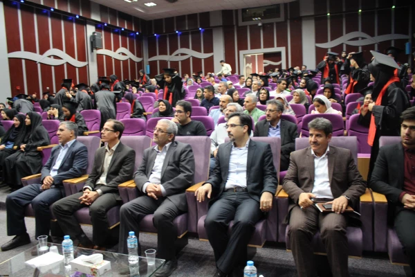 برگزاری جشن دانش آموختگی رشته های مشاوره وتربیت بدنی 93