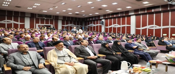 مراسم استقبال از نو دانشجومعلمان با حضور رییس دانشگاه در پردیس نسیبه