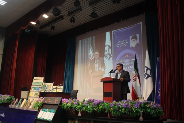 مراسم رسمی استقبال از نو دانشجو معلمان دانشگاه فرهنگیان برگزار شد