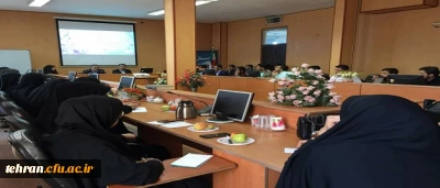 اولین جلسه شورای صنفی در مدیریت امور پردیس های استان تهران:

جلسات شورای صنفی با طرح خواسته های بر حق دانشجویان فرصت هم اندیشی و اتخاذ تصمیمات منطقی را فراهم می کند