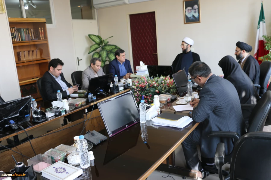 برگزاری جلسه هیات رئیسه در دفتر نهاد رهبری