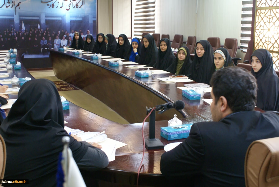 بازدید دکتر روشندل از پردیس زینبیه