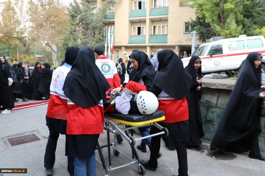 انعقاد تفاهم نامه همکاری دانشگاه فرهنگیان و سازمان جوانان جمعیت هلال احمر