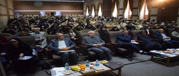 دکتر طاهر روشندل اربطانی معاون آموزشی دانشگاه در مراسم نکوداشت صد سالگی تربیت معلم